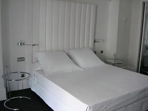 Mariposa Hotel Malaga 4*,