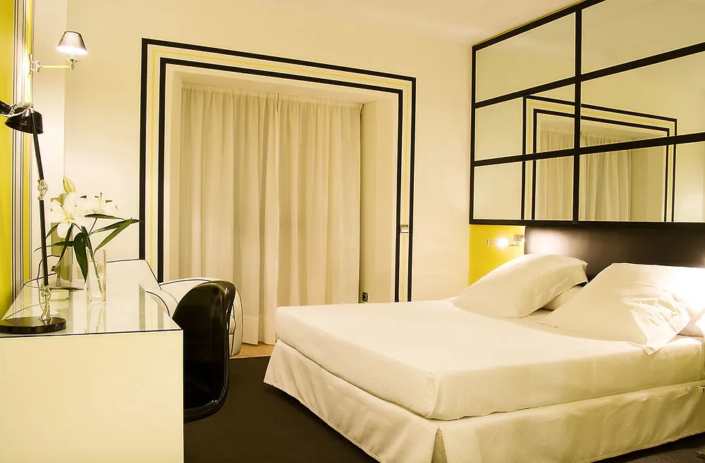 Mariposa Hotel Malaga